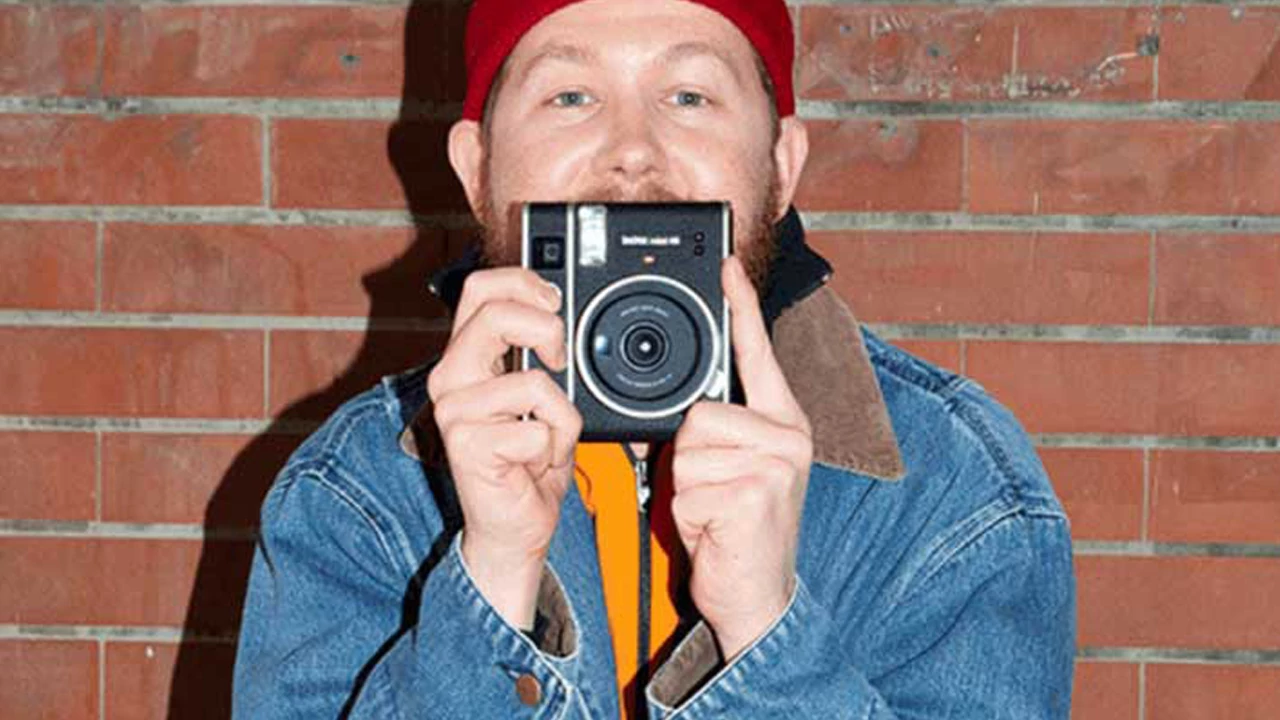 Érkezik a Fujifilm Instax Mini 40 instant fényképezőgép