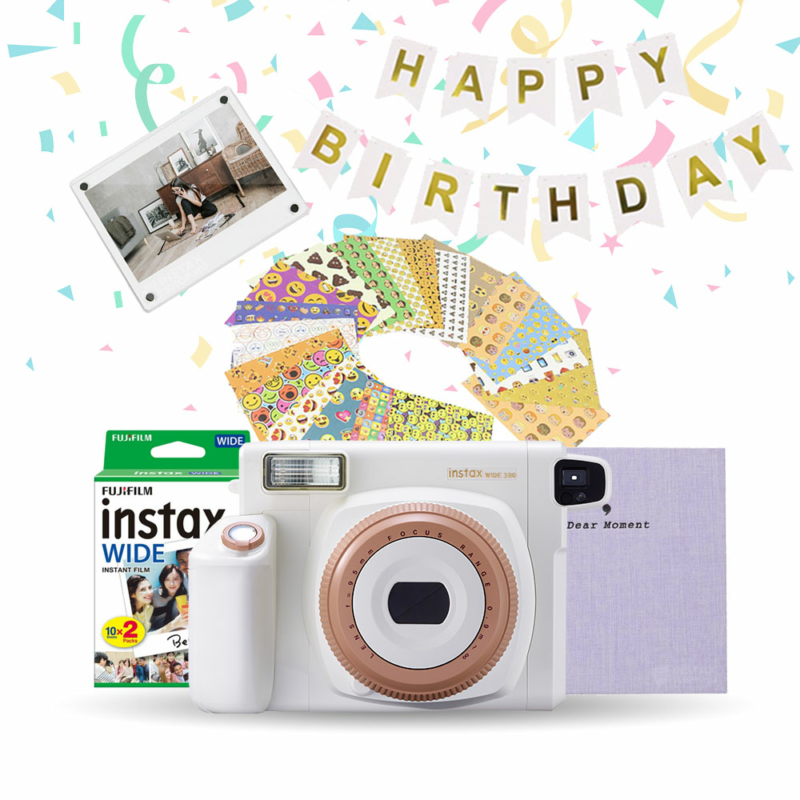 Instax WIDE 300 csomag - Toffee (Gép + Album + Film  + Matrica készlet + ajándék hűtőmágnes)